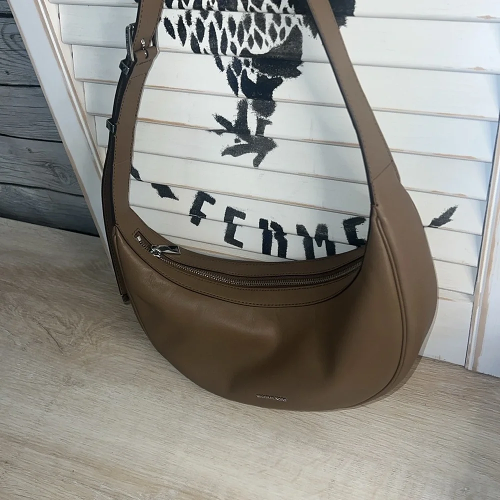 Michael Kors Brown Leather Shoulder/crossbody Bag
